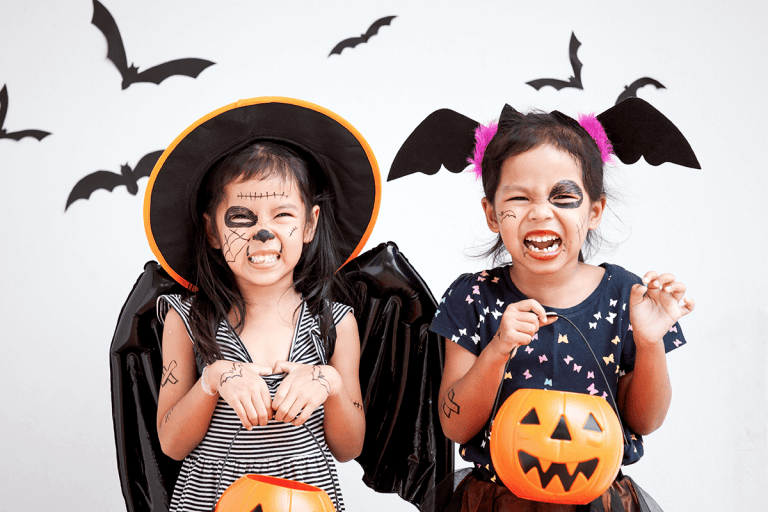 celebra halloween en familia