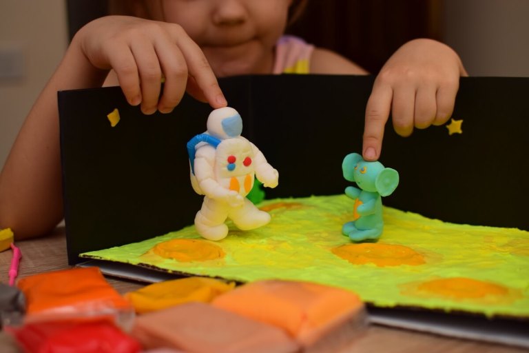 UFO craft for kids
