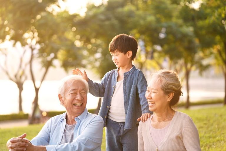 kid and grandparent bond