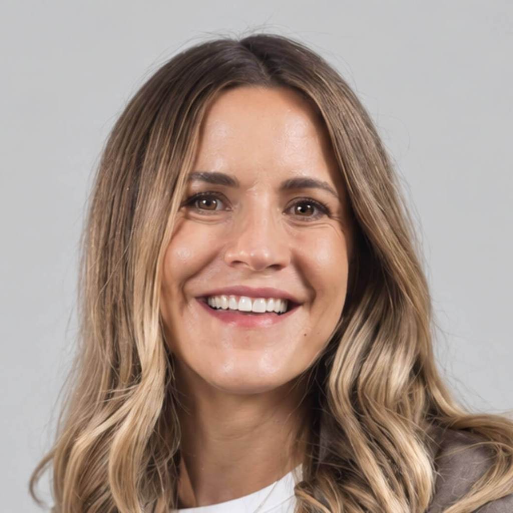 Ana Fernandez, Diretor de Finanças na Lingokids